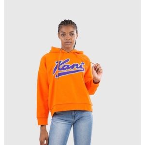 KARL KANI COLLEGE SCRIPT PULLOVER HOODIE